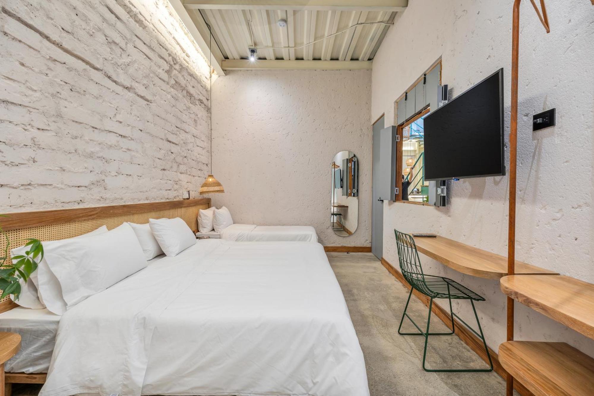 Botanica Casa Hotel Manila By Housy Host 麦德林 外观 照片