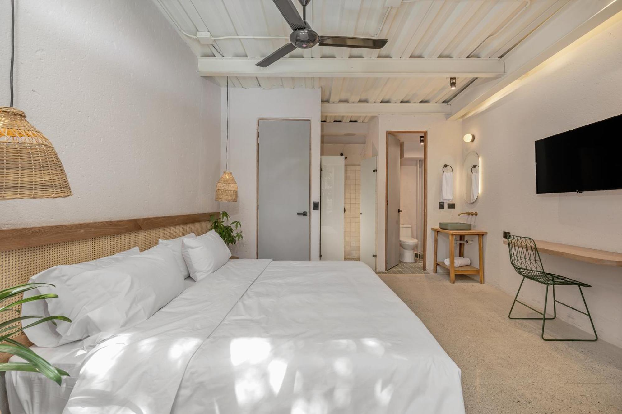 Botanica Casa Hotel Manila By Housy Host 麦德林 外观 照片