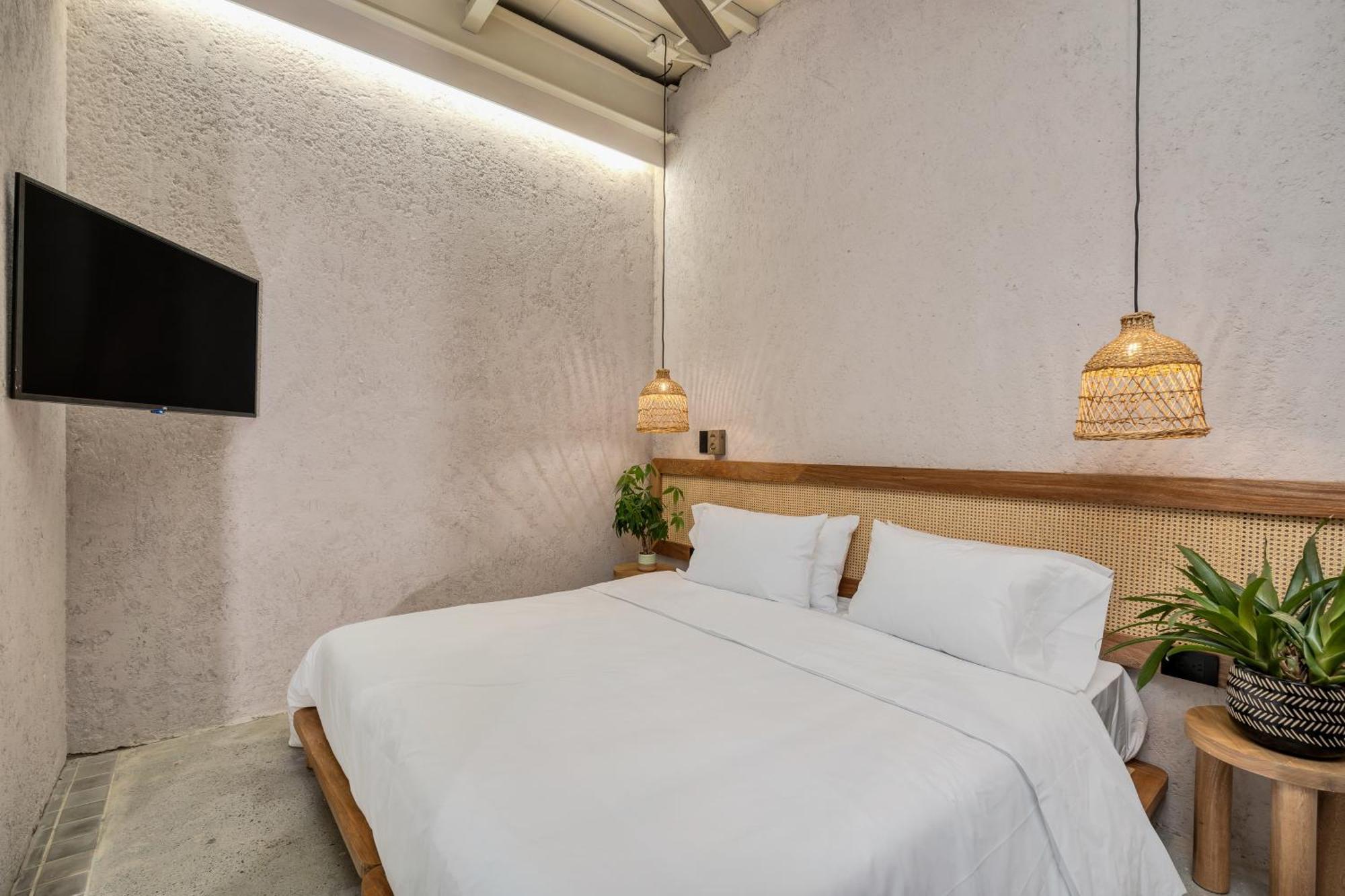 Botanica Casa Hotel Manila By Housy Host 麦德林 外观 照片